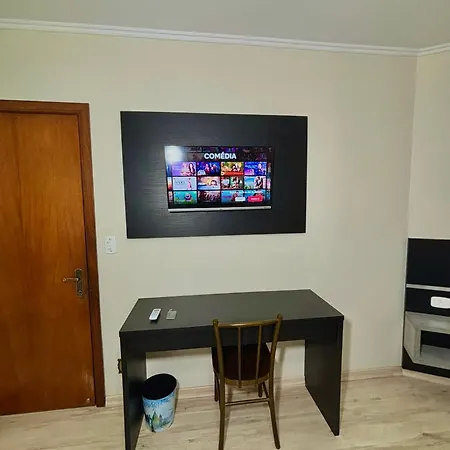 Casa Do Rogerio Hostel - Unidade Shopping Caxias do Sul Exterior photo